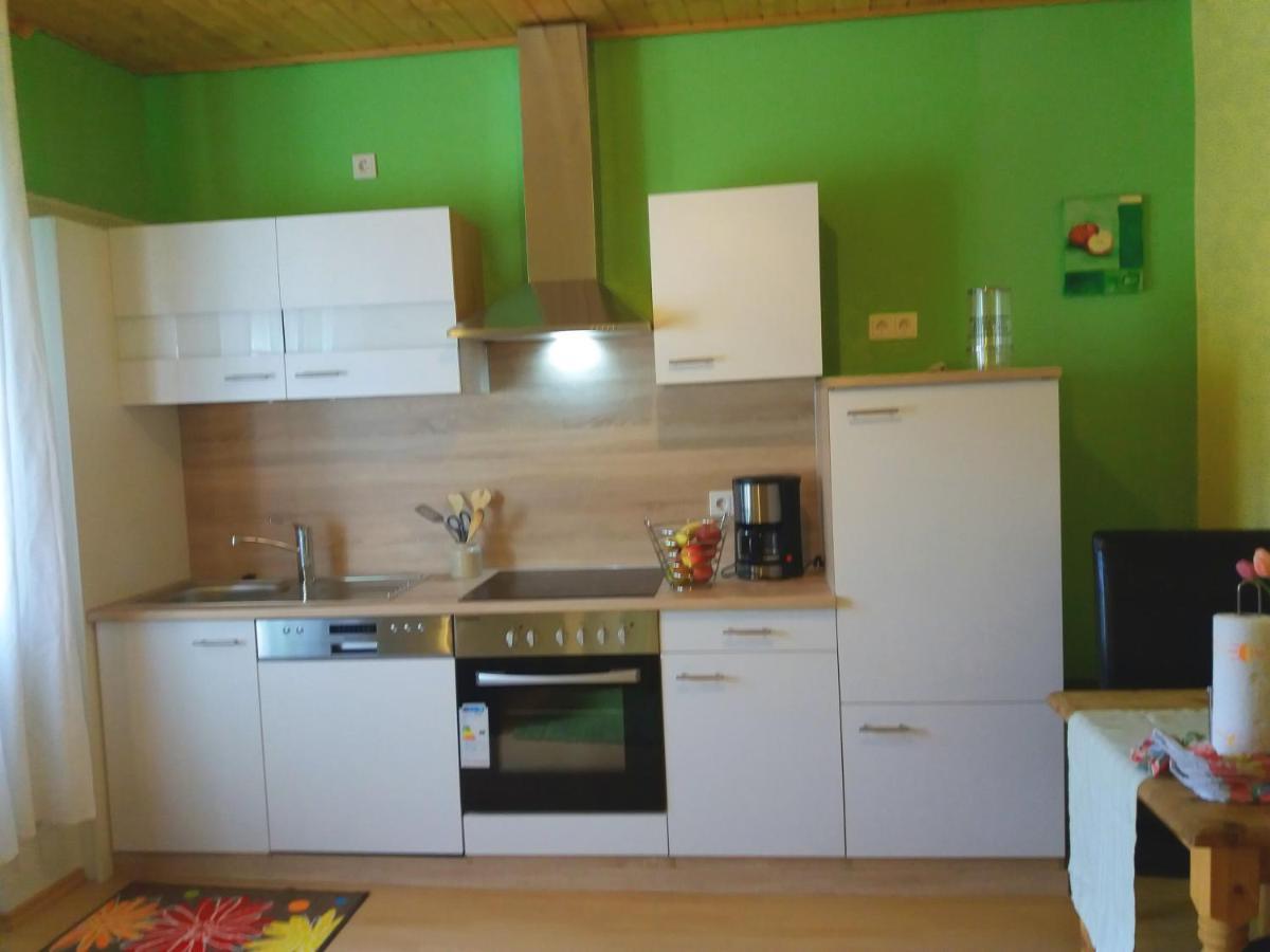 Weingut Matthias Dauns Apartment Reil Exterior foto