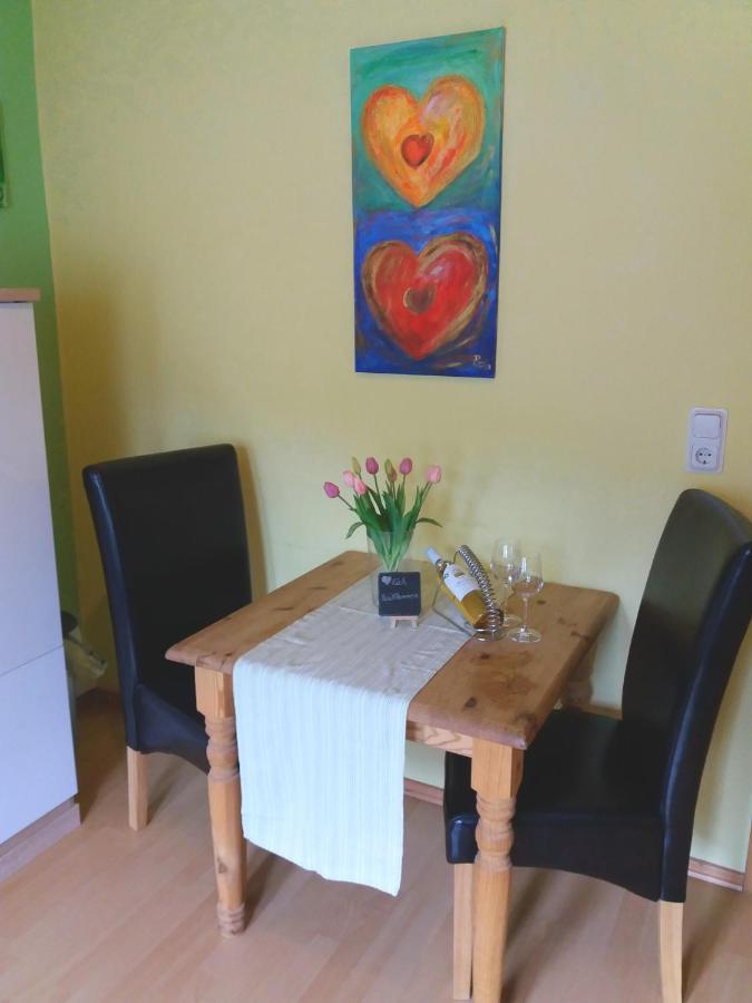 Weingut Matthias Dauns Apartment Reil Exterior foto